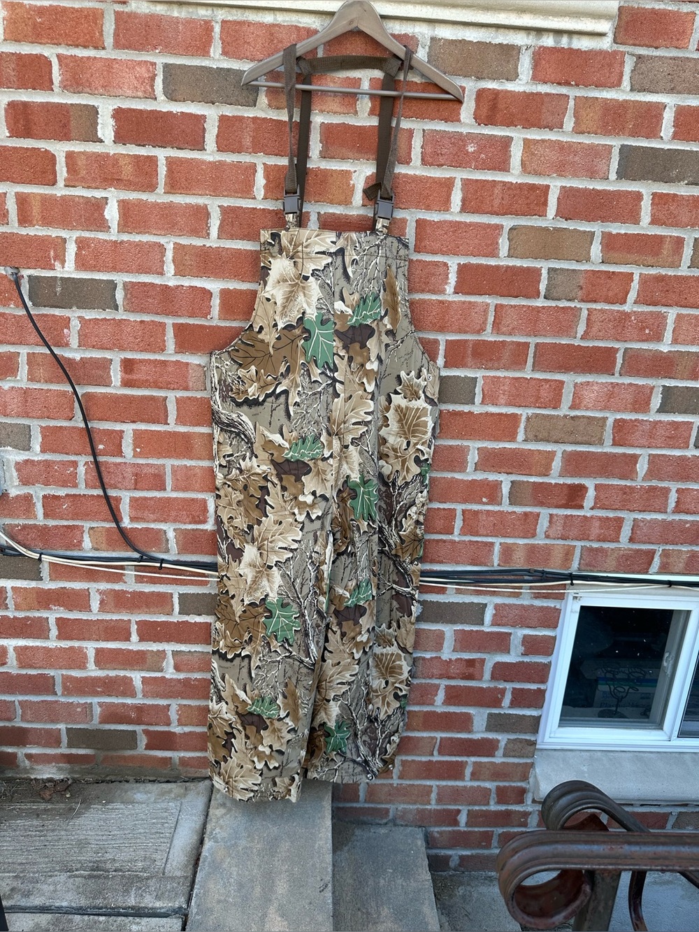 Vintage Stearns Dry Wear Bib overalls Mens Large Camo Hunting Fishing model 8311